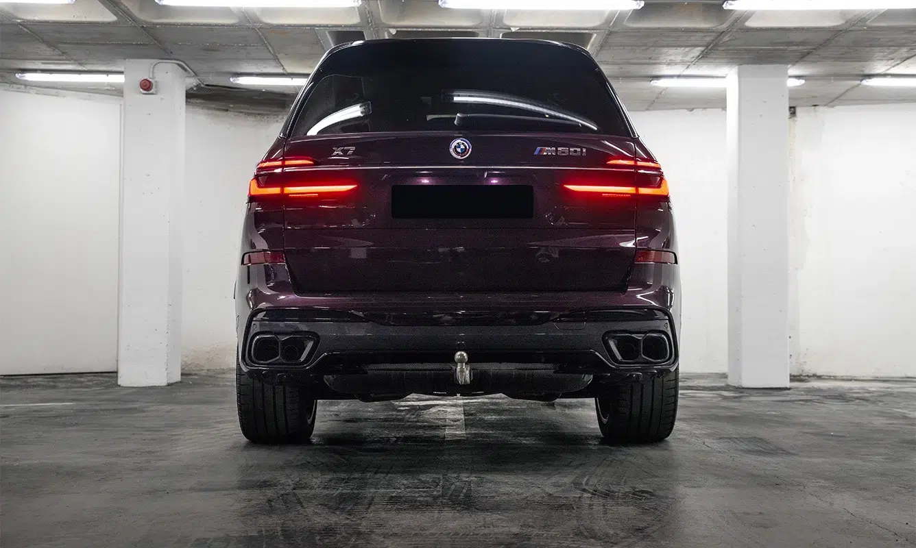 BMW X7 M Side